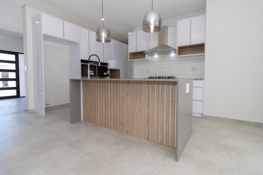 4 Bedroom Property for Sale in Sandown Western Cape